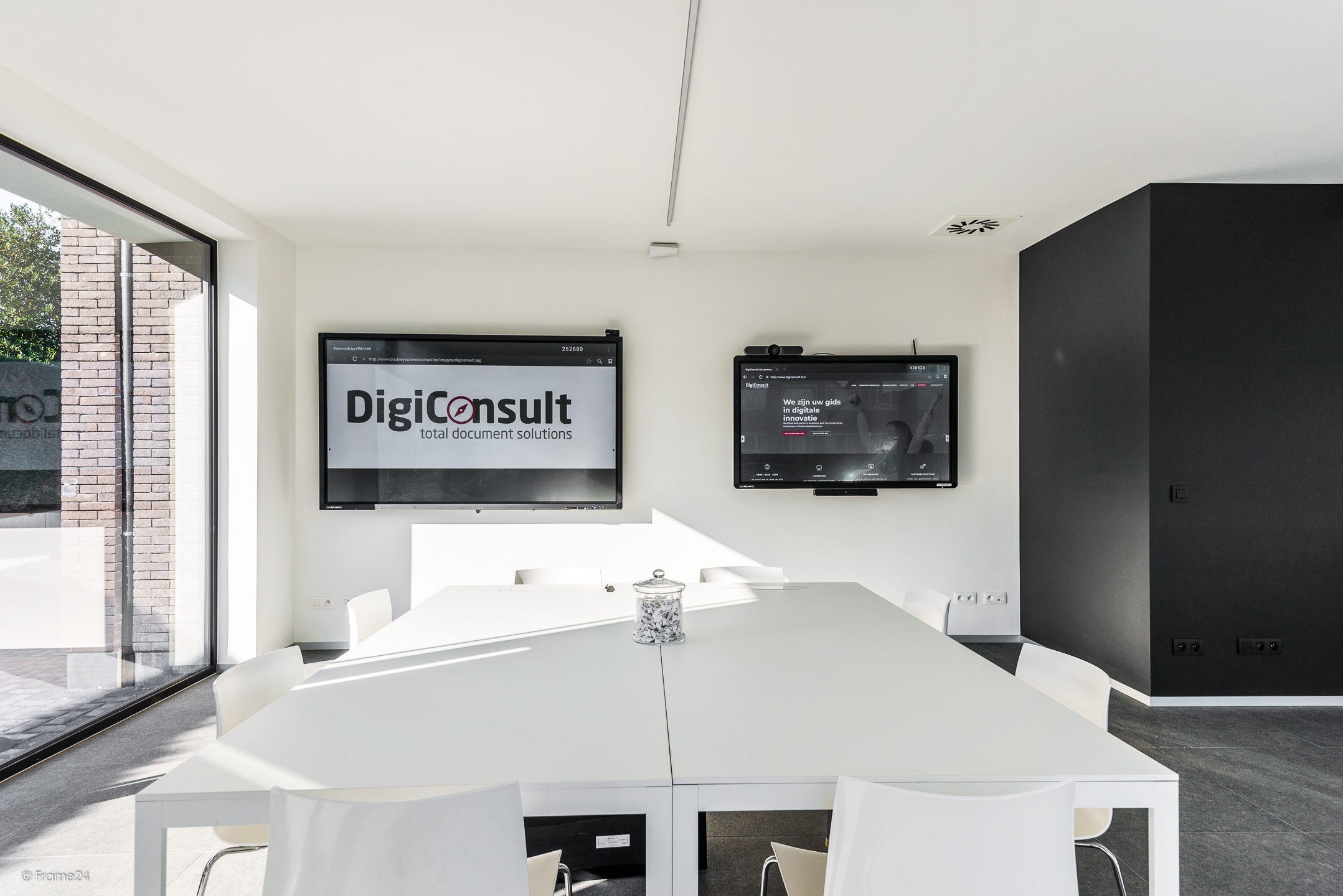 SDM begeleidt de aandeelhouders van Digi Consult bij verkoop aan Classo Technology Group